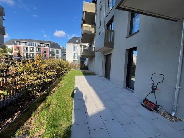 Pronájem bytu 3+1 127 m², Regattastr 51e, Berlin, Berlín Pronájem bytu 3+1 127 m², Regattastr 51e, Berlin, Berlín