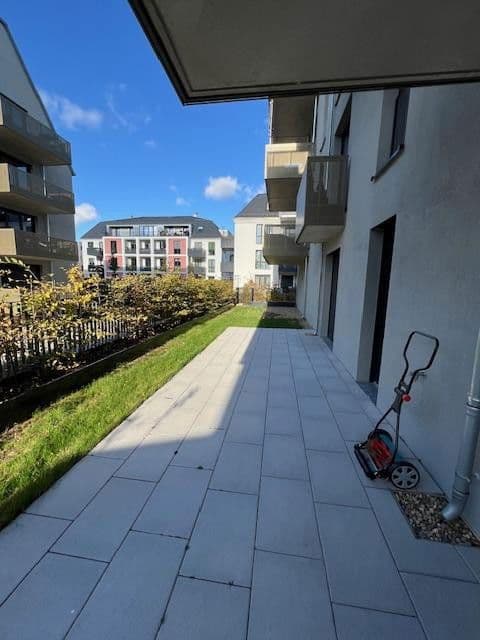 Pronájem bytu 3+1 127 m², Regattastr 51e, Berlin, Berlín Pronájem bytu 3+1 127 m², Regattastr 51e, Berlin, Berlín