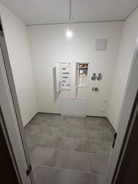 Pronájem bytu 3+1 127 m², Regattastr 51e, Berlin, Berlín Pronájem bytu 3+1 127 m², Regattastr 51e, Berlin, Berlín