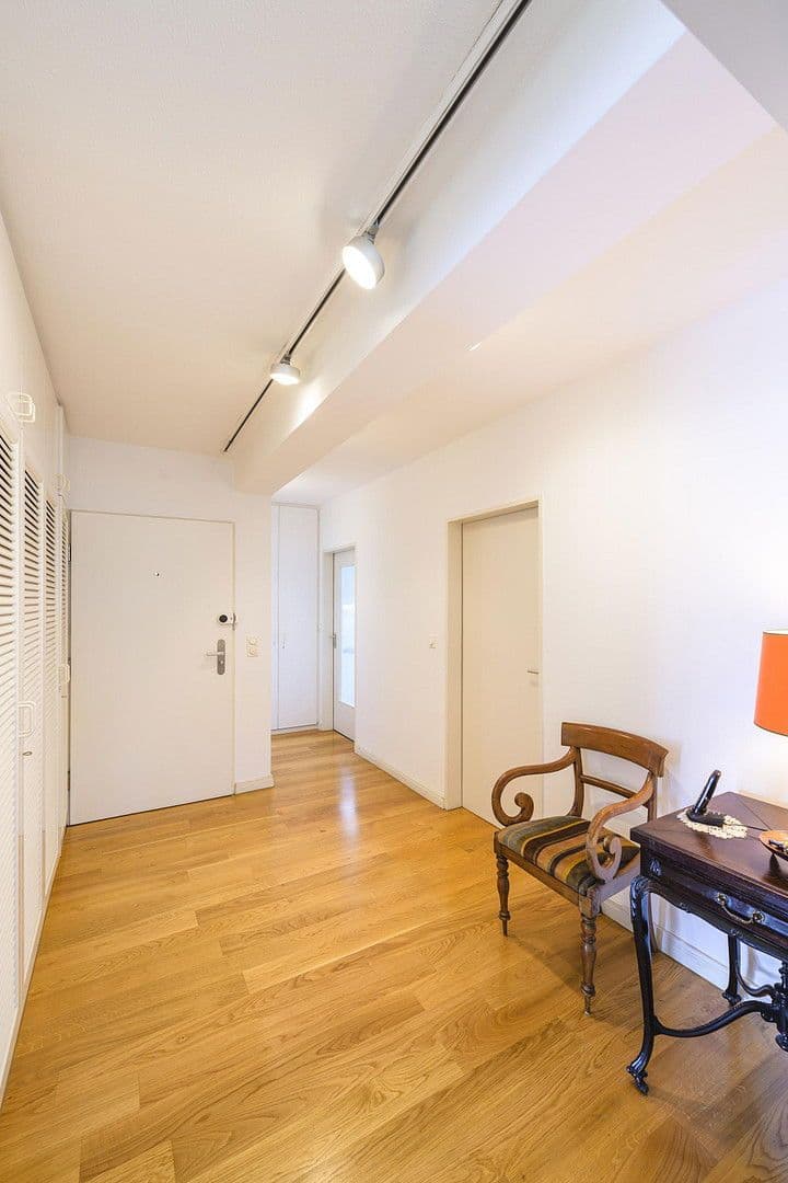 Prodej bytu 4+kk 118 m², München - Bogenhausen, Bavorsko Prodej bytu 4+kk 118 m², München - Bogenhausen, Bavorsko