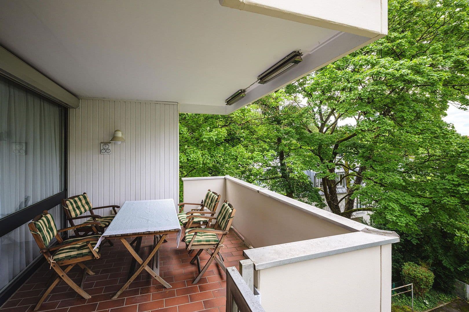 Prodej bytu 4+kk 118 m², München - Bogenhausen, Bavorsko Prodej bytu 4+kk 118 m², München - Bogenhausen, Bavorsko