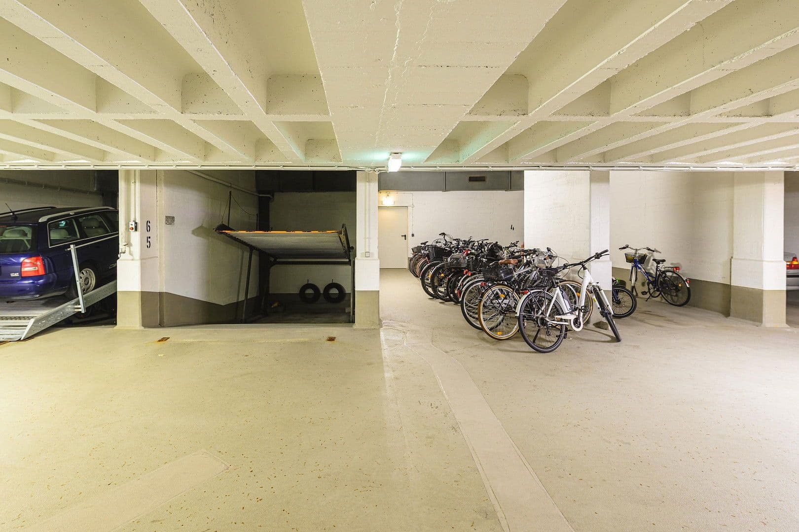 Prodej bytu 4+kk 118 m², München - Bogenhausen, Bavorsko Prodej bytu 4+kk 118 m², München - Bogenhausen, Bavorsko