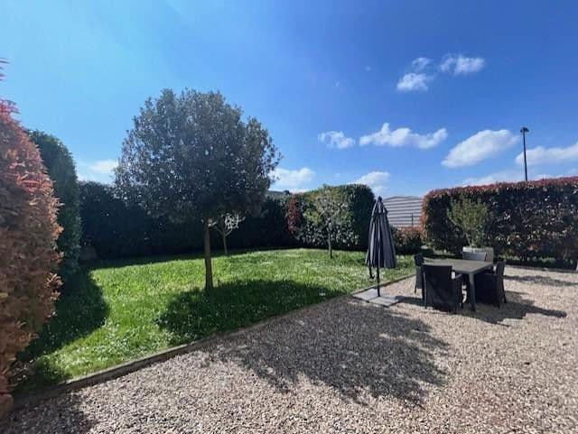 Prodej domu 316 m², pozemek 1.000 m², Diamntstrasse, Trebur, Hessen Prodej domu 316 m², pozemek 1.000 m², Diamntstrasse, Trebur, Hessen