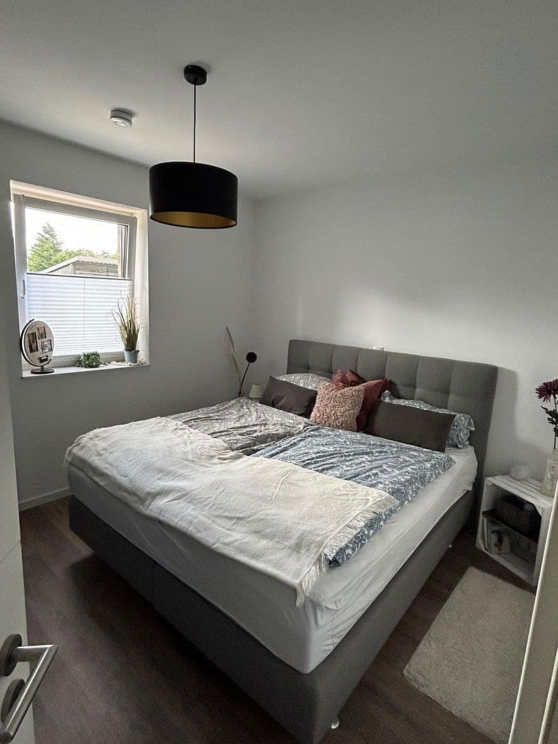 Pronájem bytu 2+1 55 m², Ocholter Straße 5a, Bad Zwischenahn, Dolní Sasko Pronájem bytu 2+1 55 m², Ocholter Straße 5a, Bad Zwischenahn, Dolní Sasko