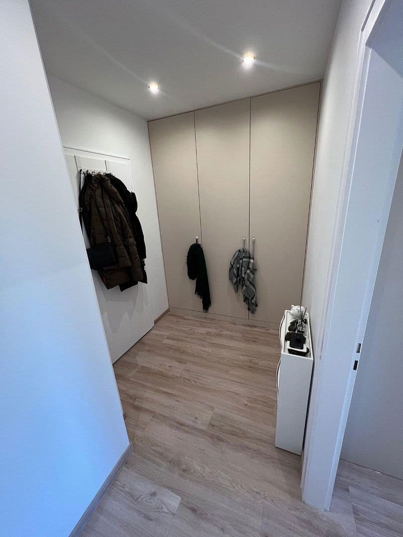 Pronájem bytu 2+1 56 m², Thiedeweg 28, Hamburg, Hamburg Pronájem bytu 2+1 56 m², Thiedeweg 28, Hamburg, Hamburg