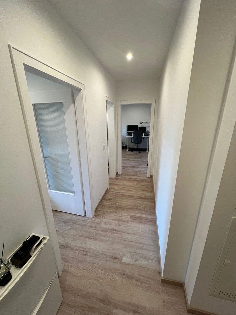 Pronájem bytu 2+1 56 m², Thiedeweg 28, Hamburg, Hamburg Pronájem bytu 2+1 56 m², Thiedeweg 28, Hamburg, Hamburg