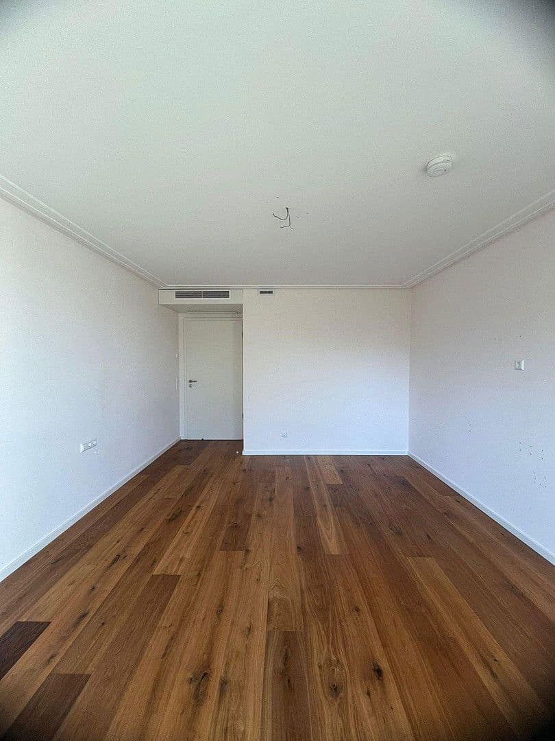 Prodej bytu 4+kk 168 m², Backnang, Bádensko-Württembersko Prodej bytu 4+kk 168 m², Backnang, Bádensko-Württembersko