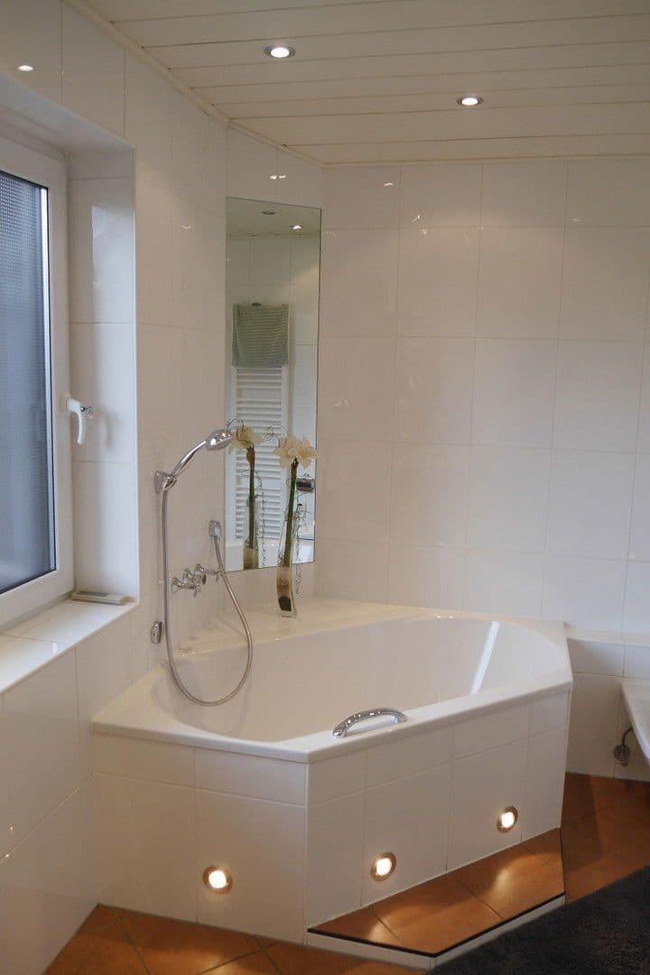 Prodej domu 119 m², pozemek 176 m², Frechen, Severní Porýní-Vestfálsko Prodej domu 119 m², pozemek 176 m², Frechen, Severní Porýní-Vestfálsko