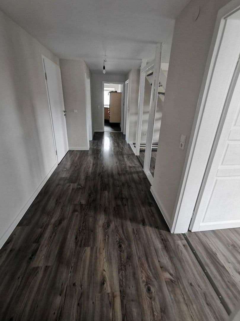 Prodej bytu 4+kk 100 m², Crailsheim, Bádensko-Württembersko Prodej bytu 4+kk 100 m², Crailsheim, Bádensko-Württembersko