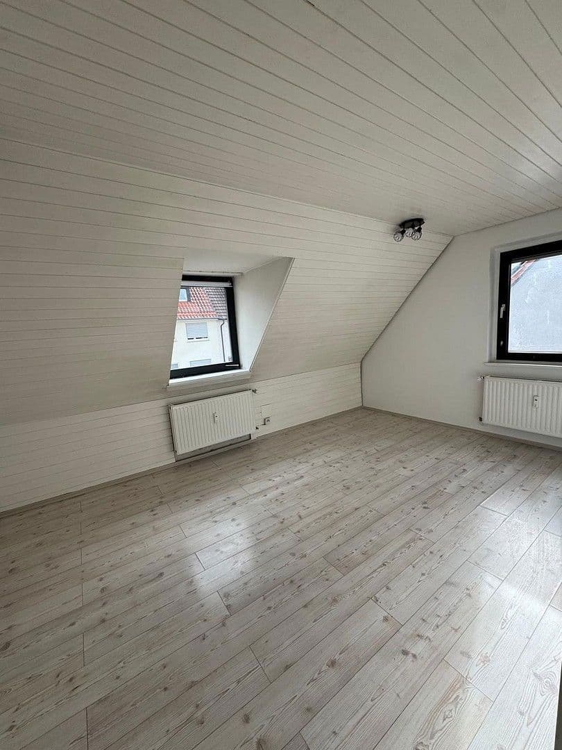 Prodej bytu 3+1 64 m², Stuttgart Hofen, Bádensko-Württembersko Prodej bytu 3+1 64 m², Stuttgart Hofen, Bádensko-Württembersko