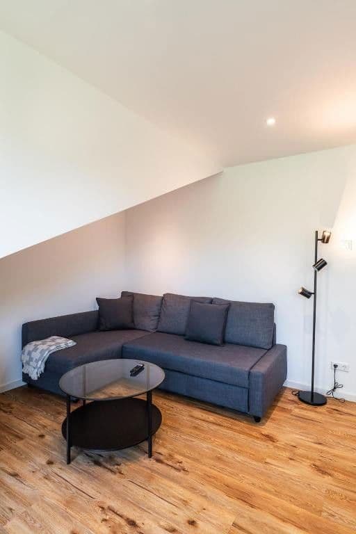 Pronájem bytu 3+1 67 m², Liebeneckstraße 14, Pforzheim, Bádensko-Württembersko Pronájem bytu 3+1 67 m², Liebeneckstraße 14, Pforzheim, Bádensko-Württembersko