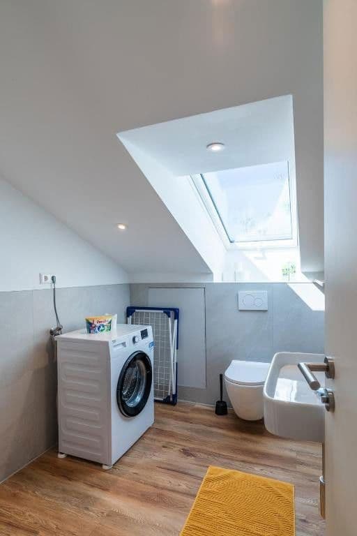 Pronájem bytu 3+1 67 m², Liebeneckstraße 14, Pforzheim, Bádensko-Württembersko Pronájem bytu 3+1 67 m², Liebeneckstraße 14, Pforzheim, Bádensko-Württembersko