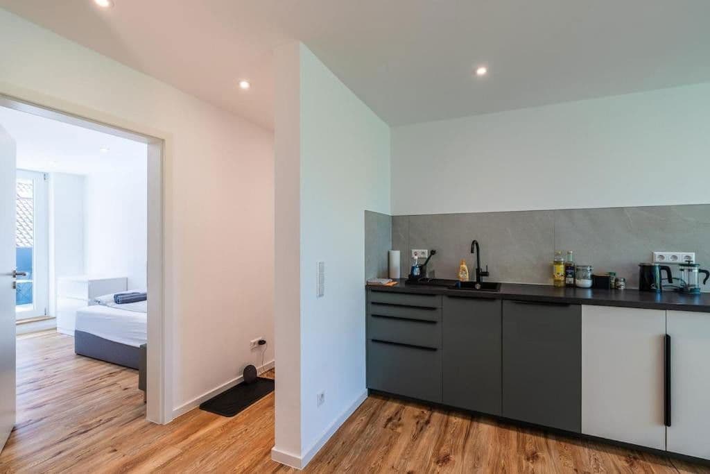 Pronájem bytu 3+1 67 m², Liebeneckstraße 14, Pforzheim, Bádensko-Württembersko Pronájem bytu 3+1 67 m², Liebeneckstraße 14, Pforzheim, Bádensko-Württembersko