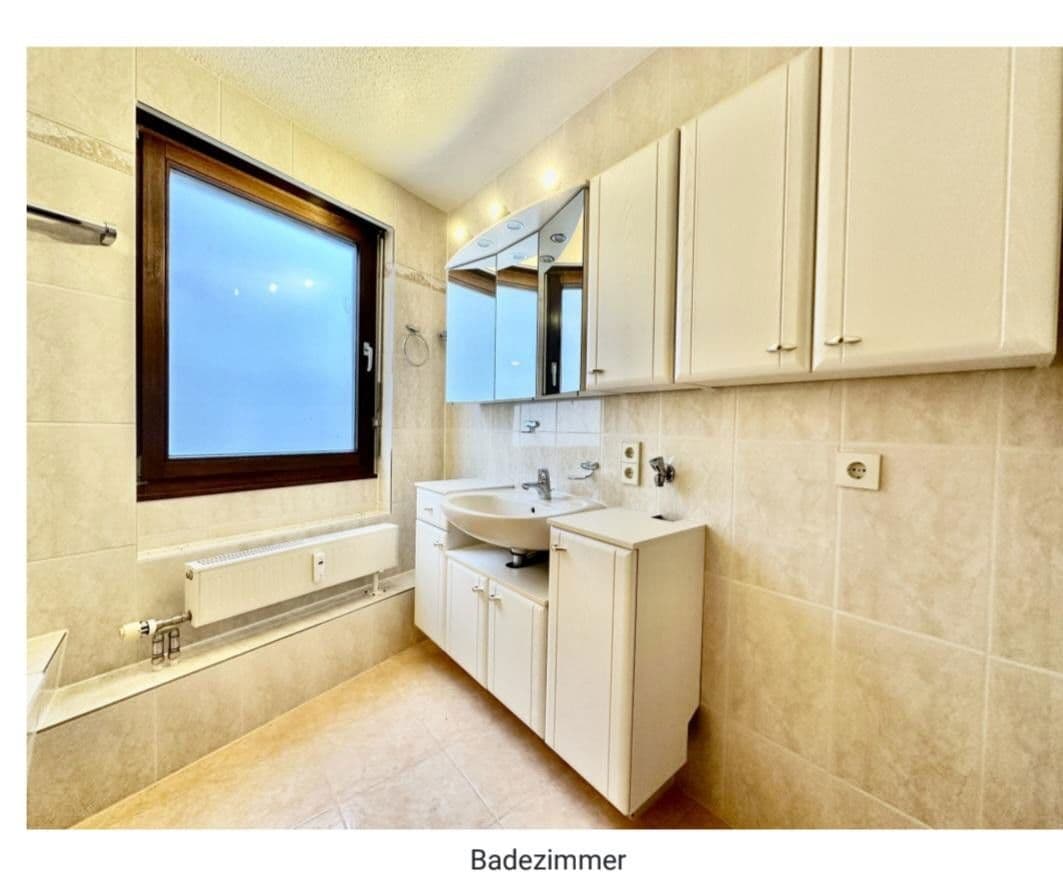 Pronájem bytu 3+kk 80 m², Sachsenstr 14, Sindelfingen, Bádensko-Württembersko Pronájem bytu 3+kk 80 m², Sachsenstr 14, Sindelfingen, Bádensko-Württembersko