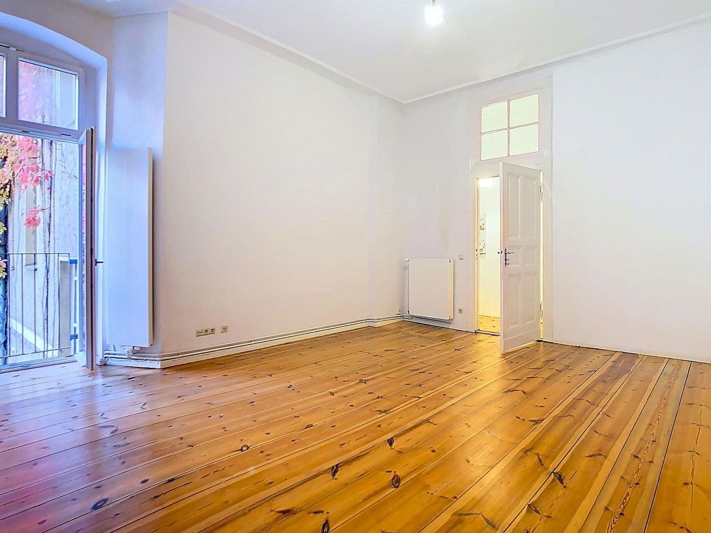 Prodej bytu 2+1 63 m², Berlin, Berlín Prodej bytu 2+1 63 m², Berlin, Berlín