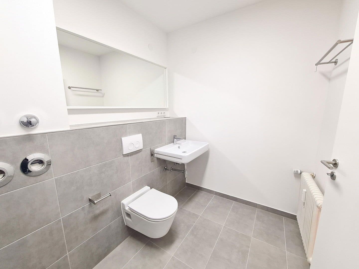 Pronájem bytu 3+1 84 m², Bad Salzuflen, Severní Porýní-Vestfálsko Pronájem bytu 3+1 84 m², Bad Salzuflen, Severní Porýní-Vestfálsko