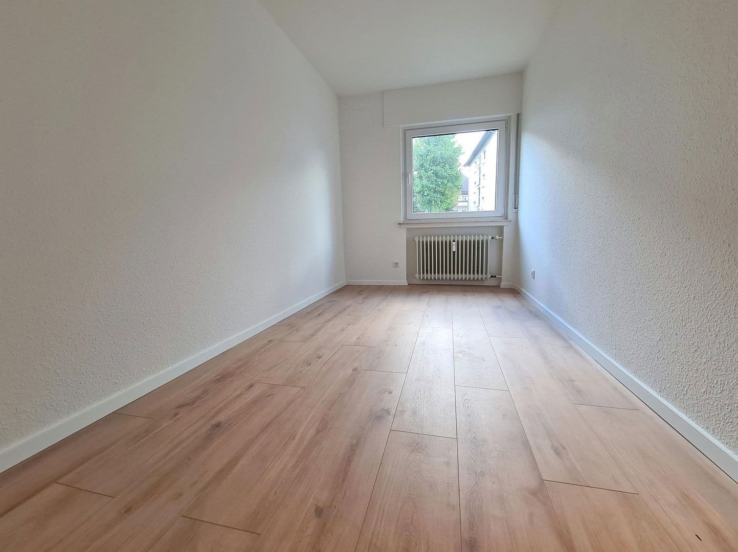 Pronájem bytu 3+1 84 m², Bad Salzuflen, Severní Porýní-Vestfálsko Pronájem bytu 3+1 84 m², Bad Salzuflen, Severní Porýní-Vestfálsko