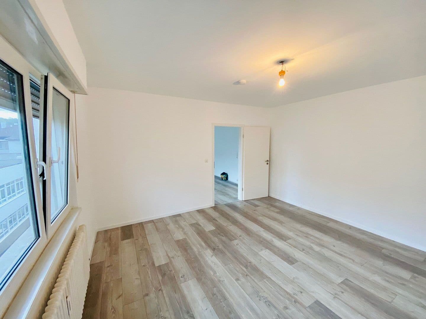 Pronájem bytu 2+1 61 m², Schillerstr. 12, Pforzheim, Bádensko-Württembersko Pronájem bytu 2+1 61 m², Schillerstr. 12, Pforzheim, Bádensko-Württembersko