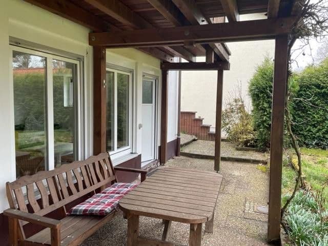 Prodej domu 157 m², pozemek 751 m², Kaiserslautern, Porýní-Falc Prodej domu 157 m², pozemek 751 m², Kaiserslautern, Porýní-Falc