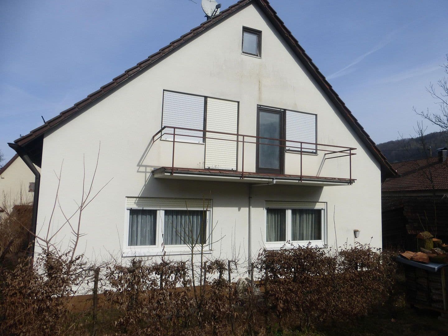 Prodej domu 91 m², pozemek 836 m², Metzingen, Bádensko-Württembersko Prodej domu 91 m², pozemek 836 m², Metzingen, Bádensko-Württembersko