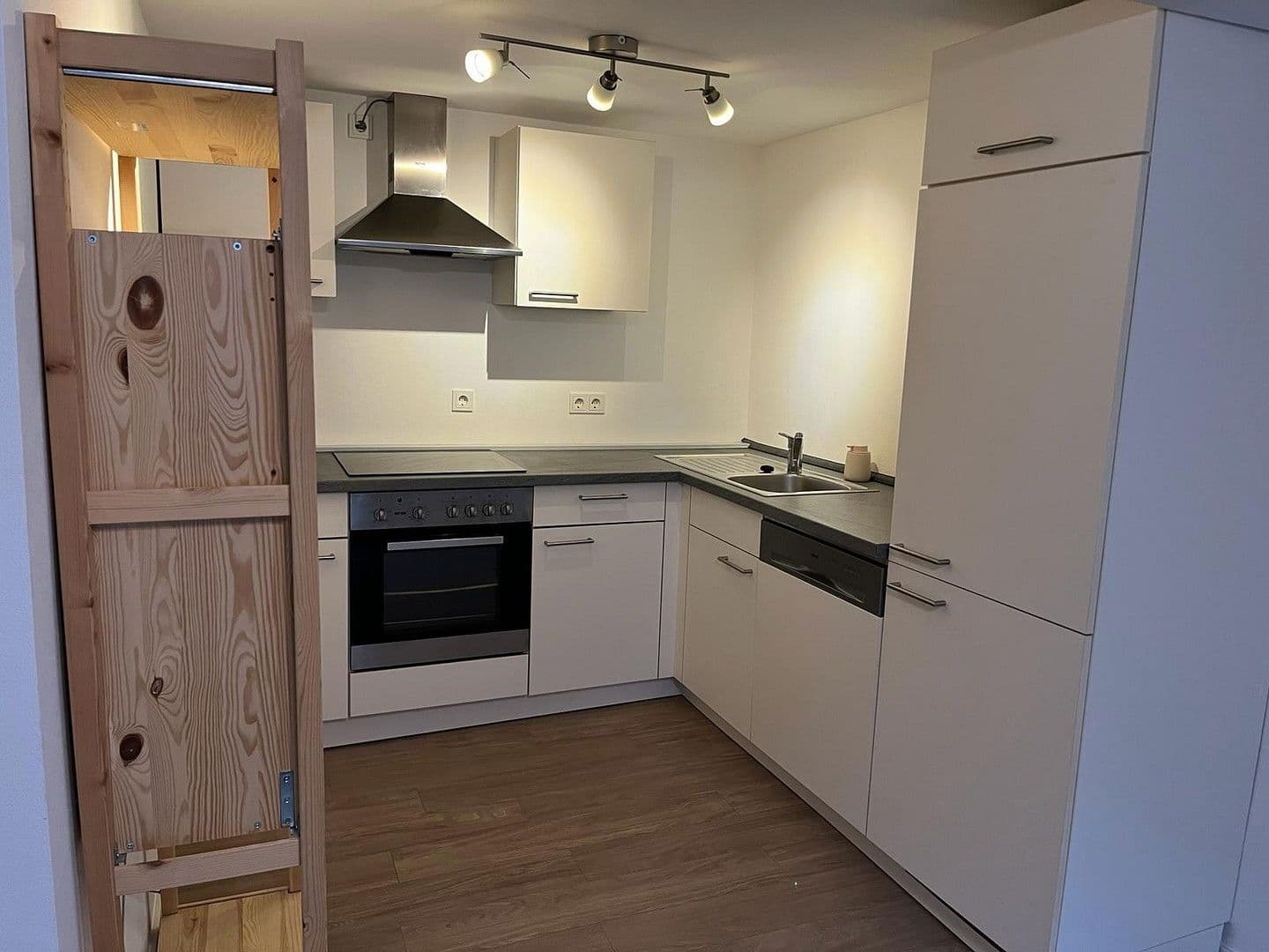 Prodej domu 337 m², pozemek 143 m², Untergasse 17, Marburg, Hessen Prodej domu 337 m², pozemek 143 m², Untergasse 17, Marburg, Hessen