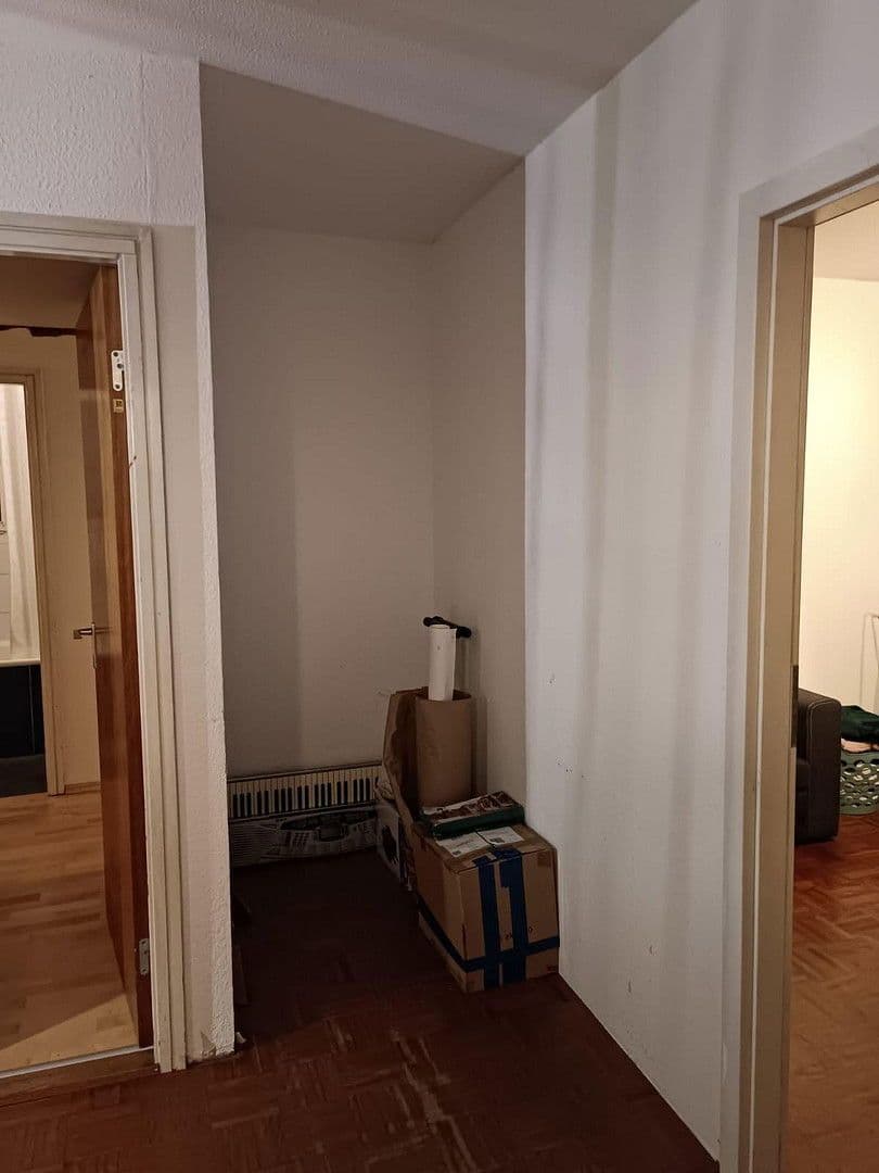 Pronájem bytu 1+1 11 m², Laufener Straße 13, Freiburg, Bádensko-Württembersko Pronájem bytu 1+1 11 m², Laufener Straße 13, Freiburg, Bádensko-Württembersko