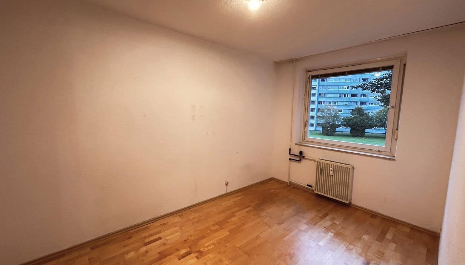Pronájem bytu 1+1 11 m², Laufener Straße 13, Freiburg, Bádensko-Württembersko Pronájem bytu 1+1 11 m², Laufener Straße 13, Freiburg, Bádensko-Württembersko