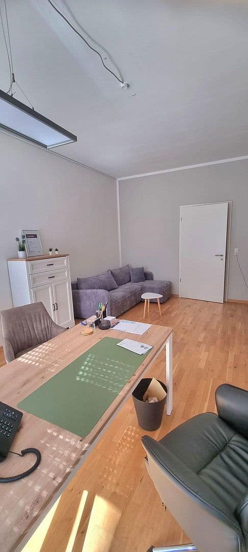 Pronájem kanceláře 126 m², Dürerstraße 2, Magdeburg, Sasko-Anhaltsko Pronájem kanceláře 126 m², Dürerstraße 2, Magdeburg, Sasko-Anhaltsko