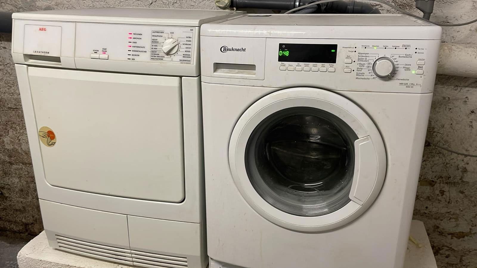 Prodej domu 315 m², pozemek 300 m², Kölnerstraße 186, Krefeld, Severní Porýní-Vestfálsko Prodej domu 315 m², pozemek 300 m², Kölnerstraße 186, Krefeld, Severní Porýní-Vestfálsko