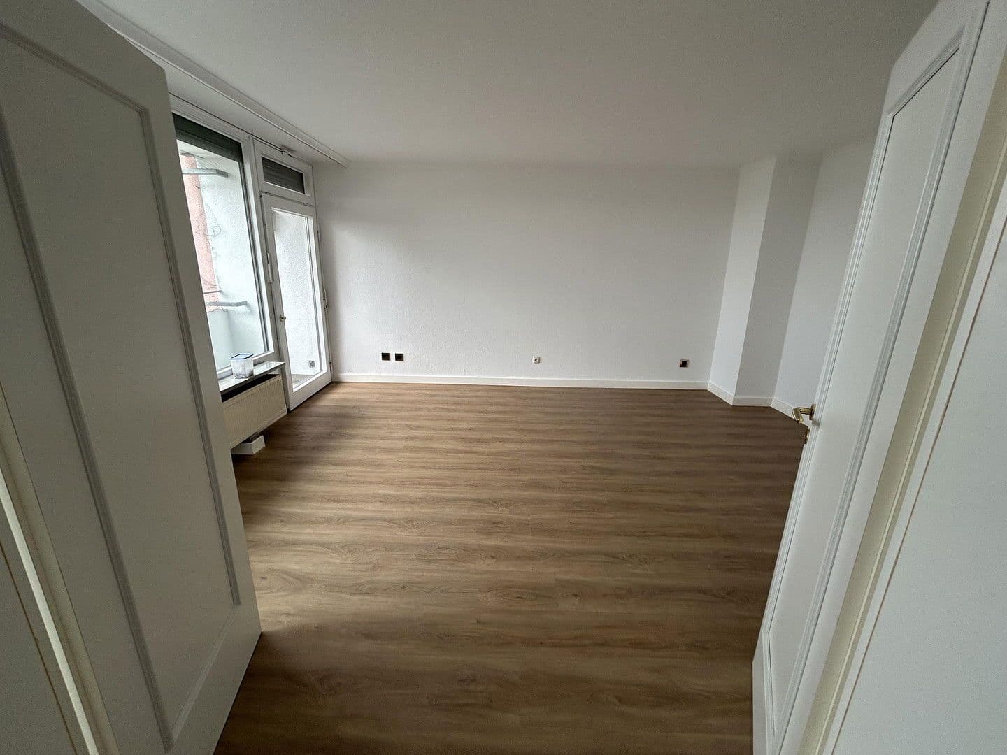 Pronájem bytu 3+1 91 m², Kaiserstrasse 103, Offenbach, Hessen Pronájem bytu 3+1 91 m², Kaiserstrasse 103, Offenbach, Hessen