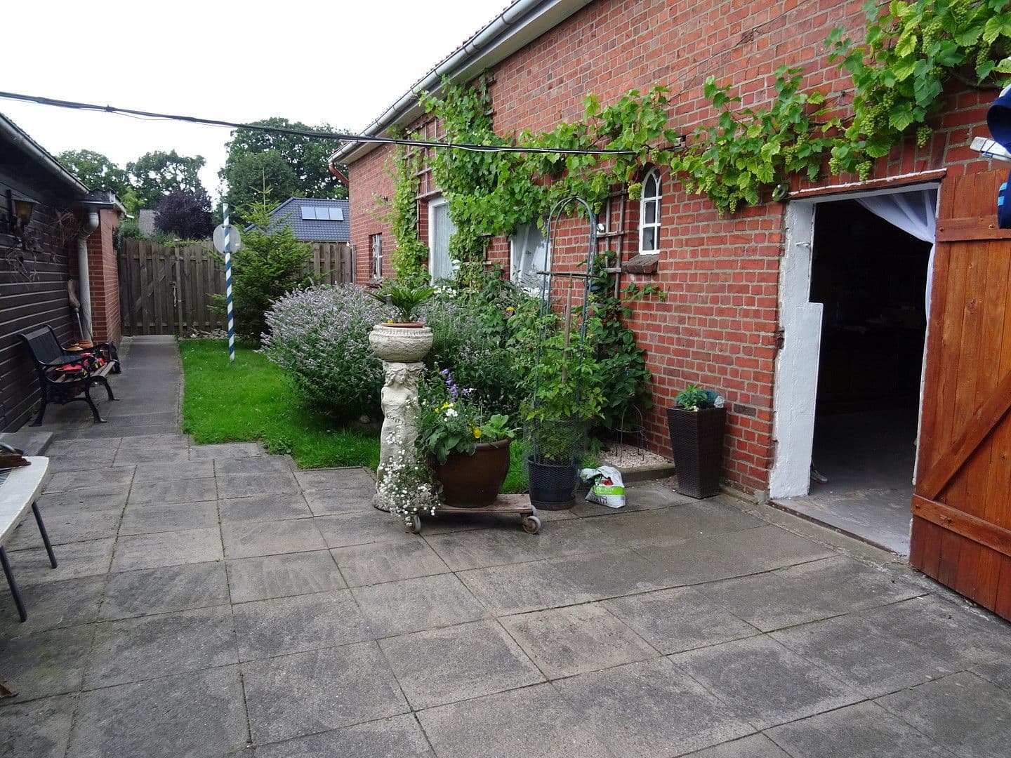 Prodej domu 379 m², pozemek 2.165 m², Seevetal, Dolní Sasko Prodej domu 379 m², pozemek 2.165 m², Seevetal, Dolní Sasko