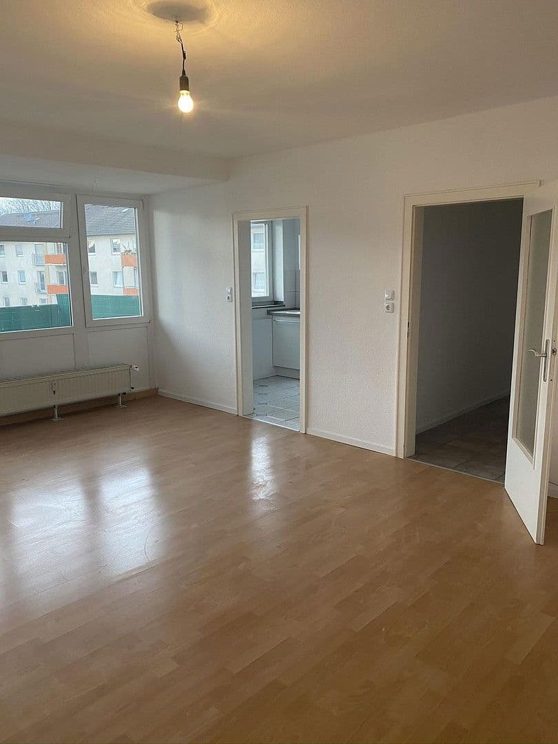 Pronájem bytu 2+1 65 m², Stahlstr. 10, Erkrath, Severní Porýní-Vestfálsko Pronájem bytu 2+1 65 m², Stahlstr. 10, Erkrath, Severní Porýní-Vestfálsko