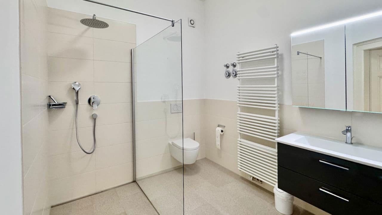 Pronájem bytu 2+1 63 m², Ettlingen, Bádensko-Württembersko Pronájem bytu 2+1 63 m², Ettlingen, Bádensko-Württembersko