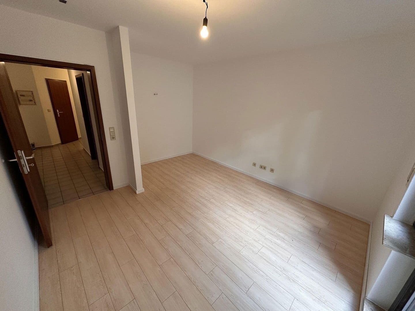 Pronájem bytu 3+1 70 m², Weilimdorferstr. 189, Stuttgart-Feuerbach, Bádensko-Württembersko Pronájem bytu 3+1 70 m², Weilimdorferstr. 189, Stuttgart-Feuerbach, Bádensko-Württembersko
