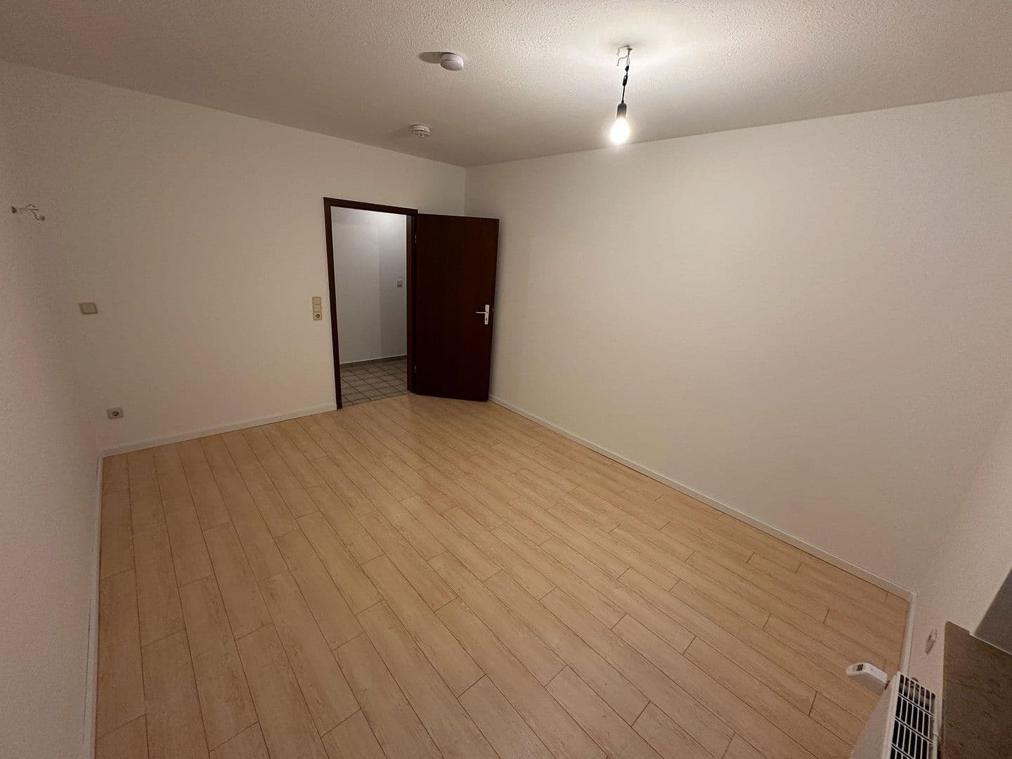 Pronájem bytu 3+1 70 m², Weilimdorferstr. 189, Stuttgart-Feuerbach, Bádensko-Württembersko Pronájem bytu 3+1 70 m², Weilimdorferstr. 189, Stuttgart-Feuerbach, Bádensko-Württembersko