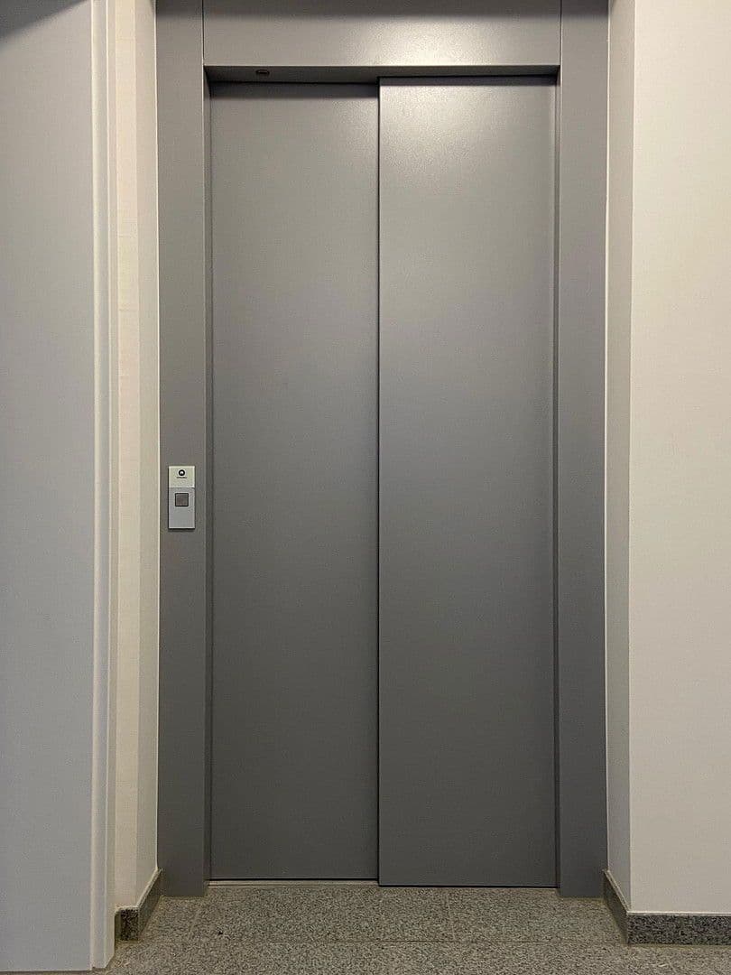 Prodej bytu 4+1 100 m², Aschaffenburg OT Nilkheim, Bavorsko Prodej bytu 4+1 100 m², Aschaffenburg OT Nilkheim, Bavorsko