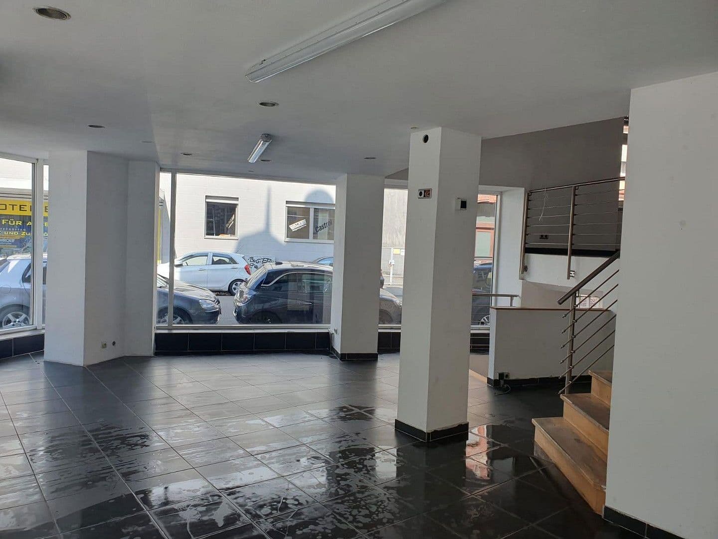 Pronájem nebytového prostoru 190 m², Straße der Republik 47, Wiesbaden Biebrich, Hessen Pronájem nebytového prostoru 190 m², Straße der Republik 47, Wiesbaden Biebrich, Hessen