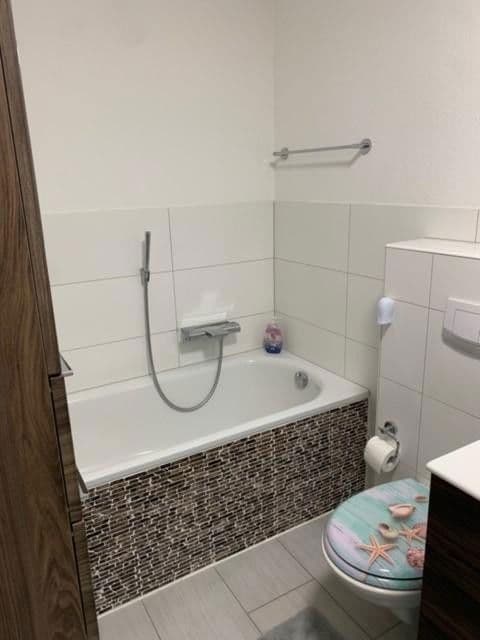 Pronájem domu 120 m², pozemek 200 m², Karl-Klee-Weg 00, Frankfurt am Main, Hessen Pronájem domu 120 m², pozemek 200 m², Karl-Klee-Weg 00, Frankfurt am Main, Hessen