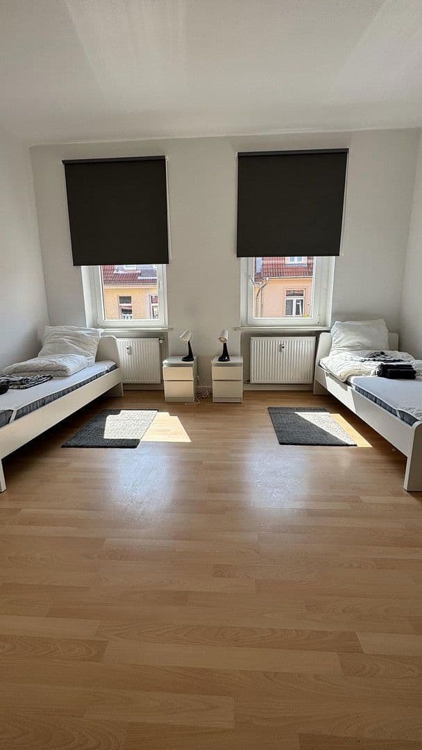 Pronájem bytu 4+1 101 m², Am Bahnhof, Arnstadt, Durynsko Pronájem bytu 4+1 101 m², Am Bahnhof, Arnstadt, Durynsko