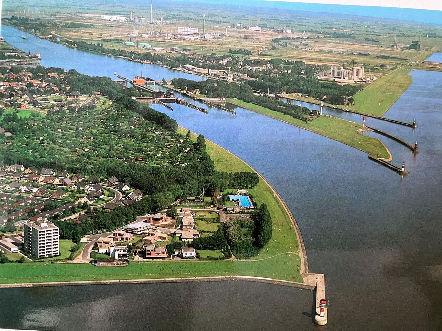 Prodej domu 173 m², pozemek 617 m², Ulitzhörn 12, Brunsbüttel, Šlesvicko-Holštýnsko Prodej domu 173 m², pozemek 617 m², Ulitzhörn 12, Brunsbüttel, Šlesvicko-Holštýnsko