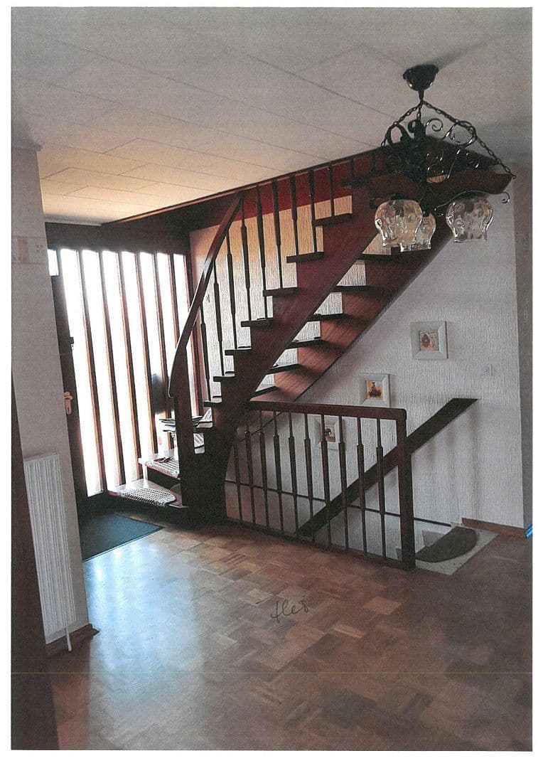 Prodej domu 145 m², pozemek 1.530 m², Kirchberg 22, Königslutter am Elm, Dolní Sasko Prodej domu 145 m², pozemek 1.530 m², Kirchberg 22, Königslutter am Elm, Dolní Sasko