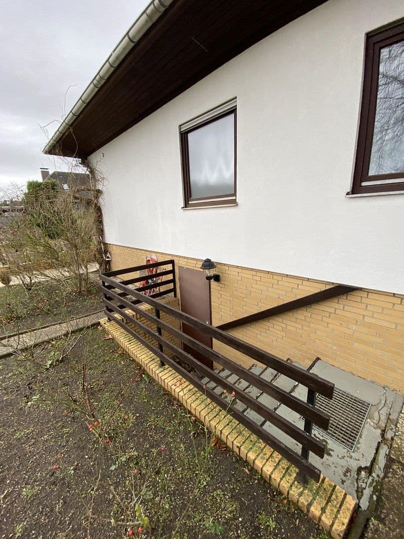 Prodej domu 145 m², pozemek 1.530 m², Kirchberg 22, Königslutter am Elm, Dolní Sasko Prodej domu 145 m², pozemek 1.530 m², Kirchberg 22, Königslutter am Elm, Dolní Sasko