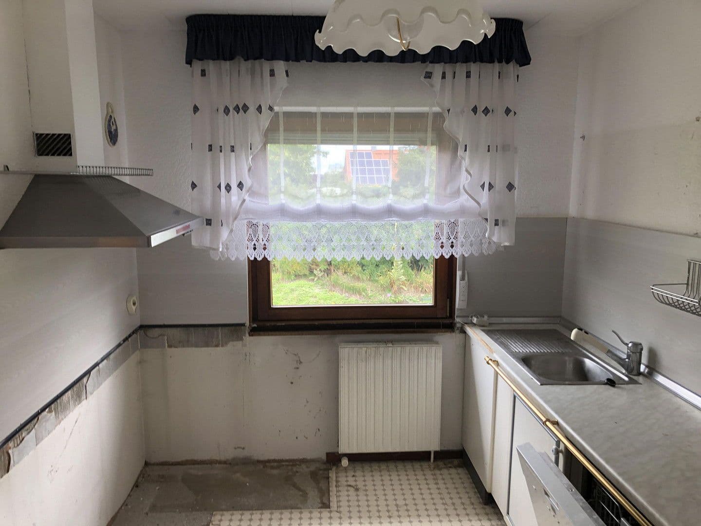 Prodej domu 145 m², pozemek 1.530 m², Kirchberg 22, Königslutter am Elm, Dolní Sasko Prodej domu 145 m², pozemek 1.530 m², Kirchberg 22, Königslutter am Elm, Dolní Sasko