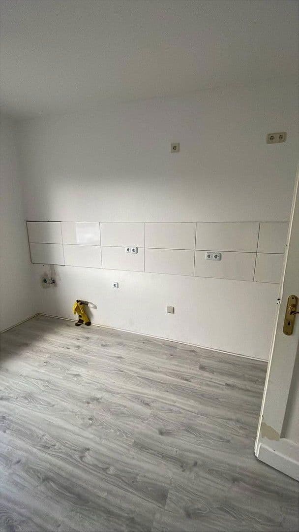 Pronájem bytu 3+1 76 m², Adalmundstr. 11, Dortmund, Severní Porýní-Vestfálsko Pronájem bytu 3+1 76 m², Adalmundstr. 11, Dortmund, Severní Porýní-Vestfálsko