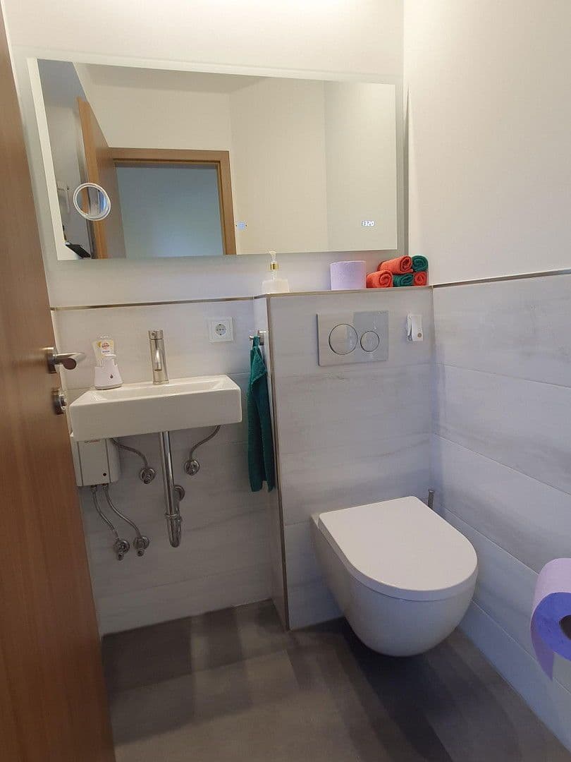 Prodej domu 115 m², pozemek 183 m², Hilden, Severní Porýní-Vestfálsko Prodej domu 115 m², pozemek 183 m², Hilden, Severní Porýní-Vestfálsko