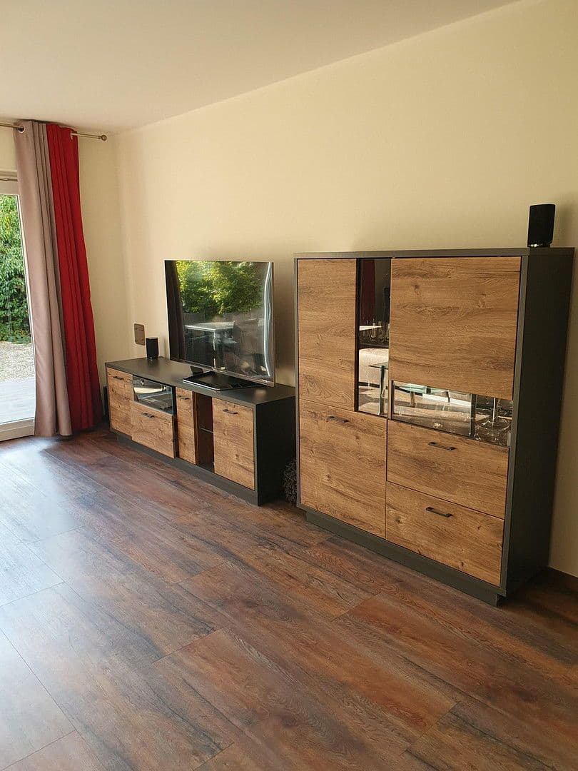 Prodej domu 115 m², pozemek 183 m², Hilden, Severní Porýní-Vestfálsko Prodej domu 115 m², pozemek 183 m², Hilden, Severní Porýní-Vestfálsko