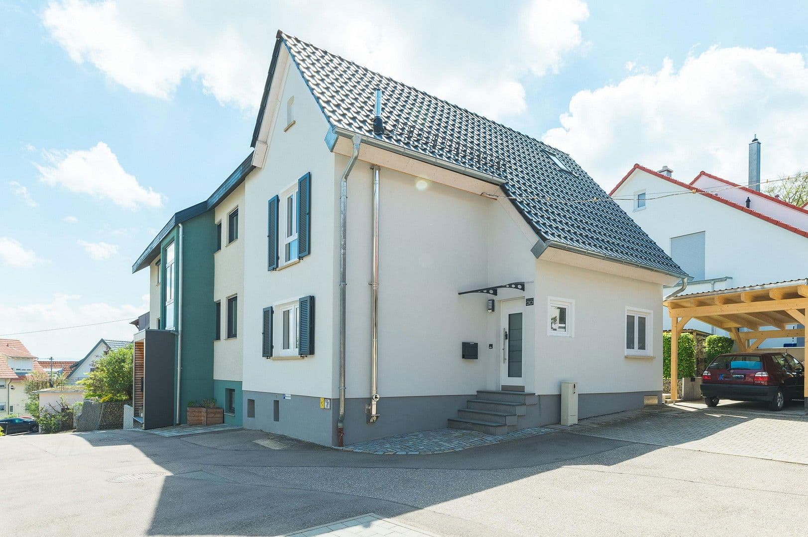 Pronájem domu 120 m², pozemek 250 m², Römerstraße 30, Filderstadt, Bádensko-Württembersko Pronájem domu 120 m², pozemek 250 m², Römerstraße 30, Filderstadt, Bádensko-Württembersko
