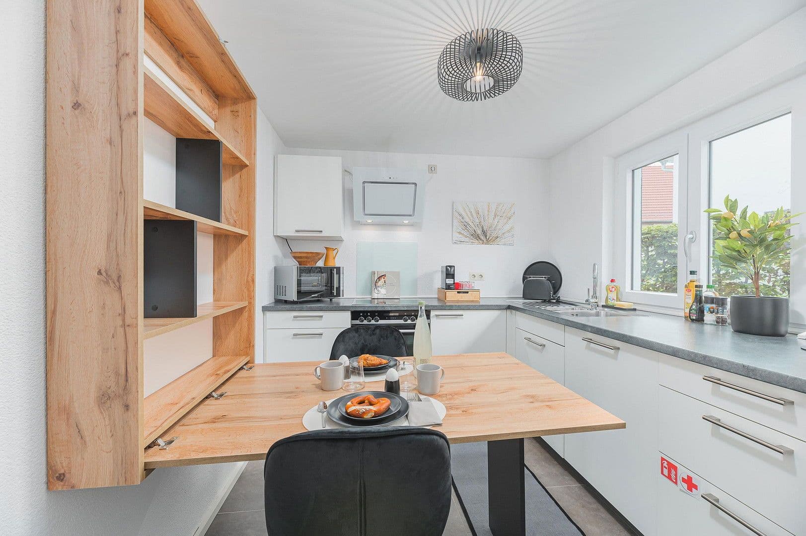 Pronájem domu 120 m², pozemek 250 m², Römerstraße 30, Filderstadt, Bádensko-Württembersko Pronájem domu 120 m², pozemek 250 m², Römerstraße 30, Filderstadt, Bádensko-Württembersko