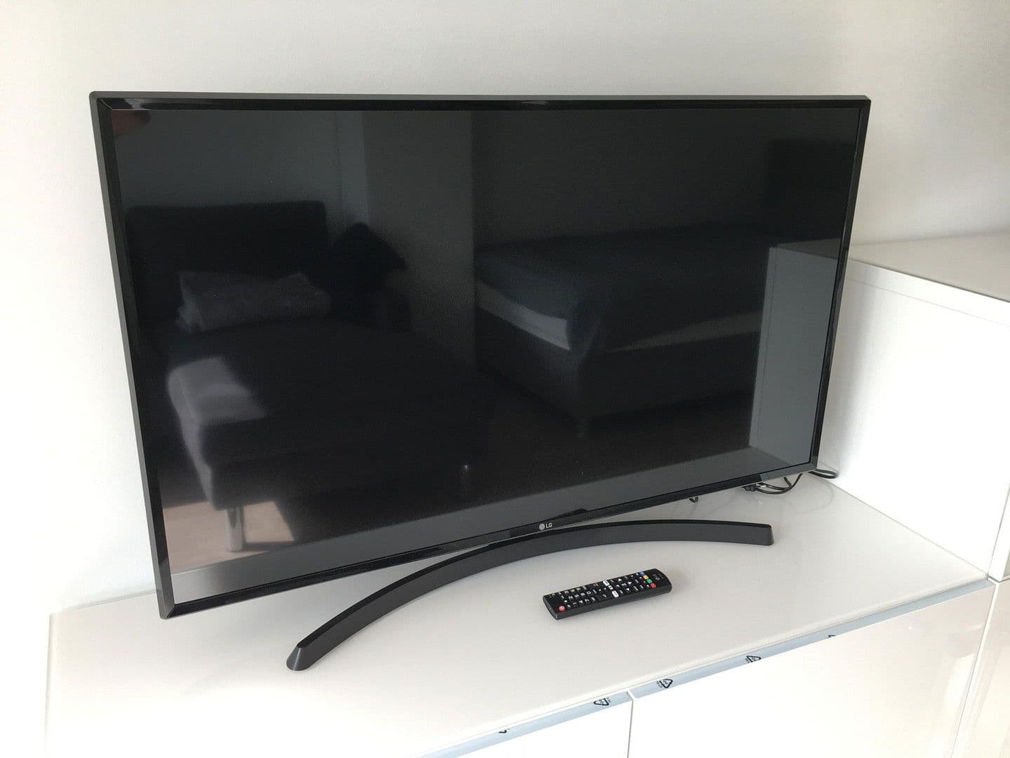 Pronájem bytu 1+1 29 m², Klarastr. 19, München, Bavorsko Pronájem bytu 1+1 29 m², Klarastr. 19, München, Bavorsko