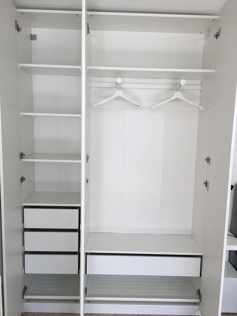 Pronájem bytu 1+1 29 m², Klarastr. 19, München, Bavorsko Pronájem bytu 1+1 29 m², Klarastr. 19, München, Bavorsko